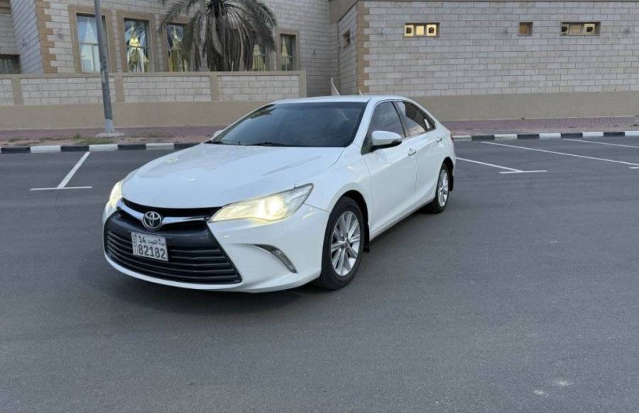 تويوتا كامري GLX 2016 للبيع