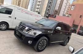 للبيع نيسان باترول بلاتينيوم سيتى 2018