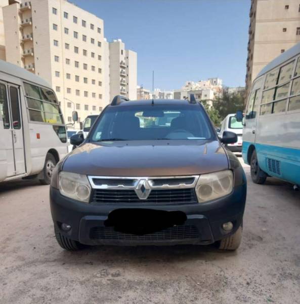 رينو داستر Standard2014 للبيع