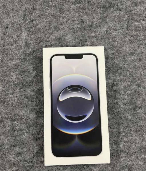 iPhone 16e للبيع