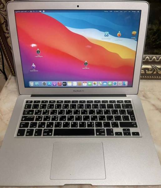 للبيع ماك بوك اير