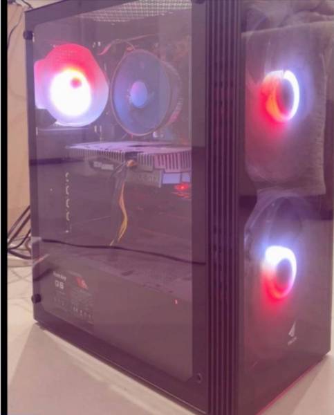 بي سي  للبيع