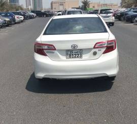camry 2015 GL toyta للبيع