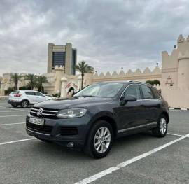 للبيع فولكسفاغن طوارق 2014