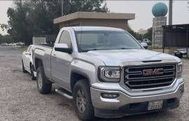 GMC Sierra 2018 SLE للبيع