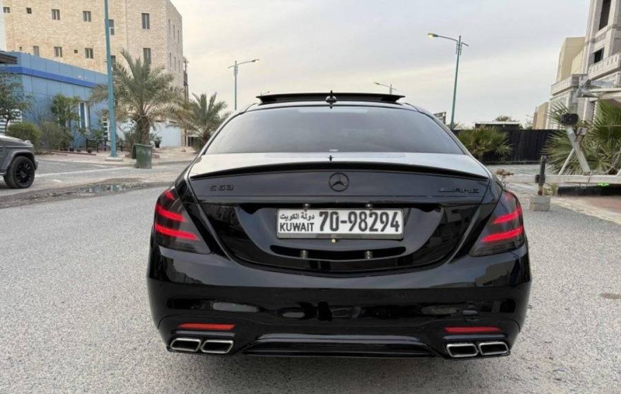للبيع او للبدل مرسيدس S550 ٢٠١٦