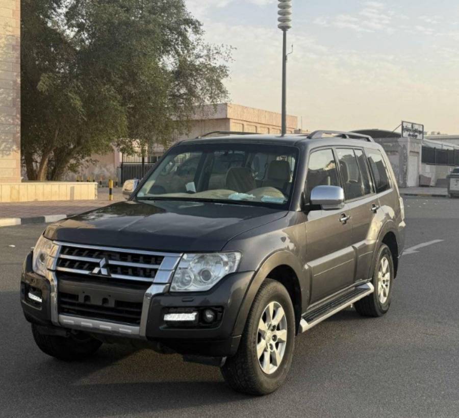 للبيع ميتسوبيشي 2017