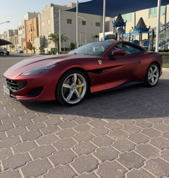 فيراري بورتوفينو 2019 للبيع