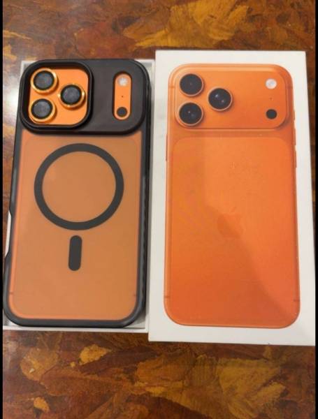 للبيع ايفون 17 برو ماكس