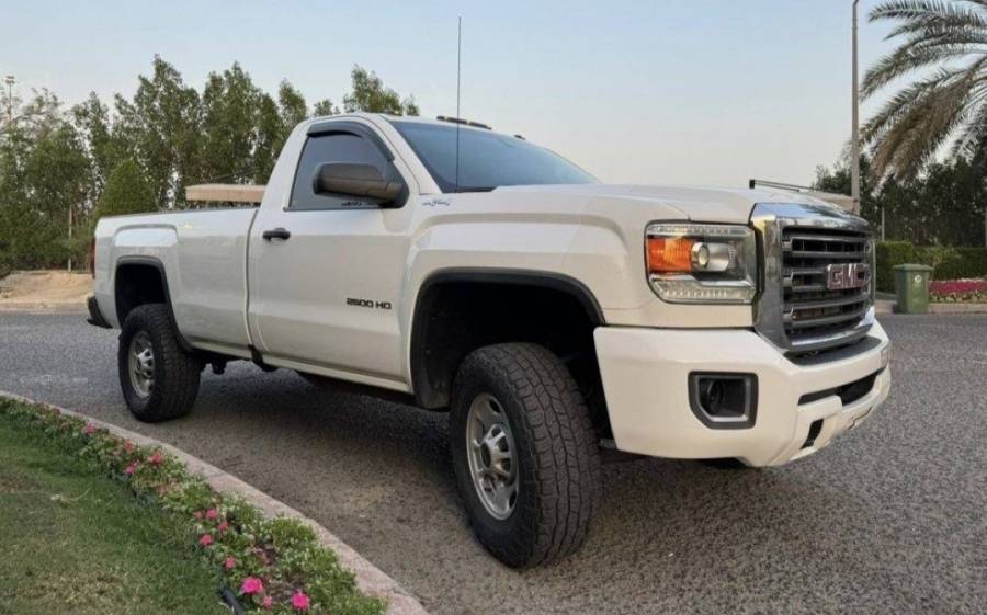 HD 2017 2500  جي إم سي سييرا للبيع