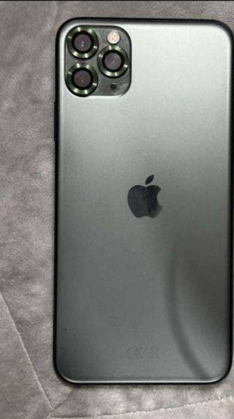 ايفون 11 برو ماكس للبيع