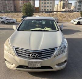 هيونداي ازيرا 2015 للبيع