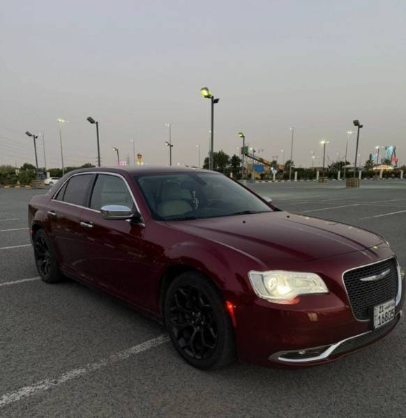 C300كرايزر للبيع 2021