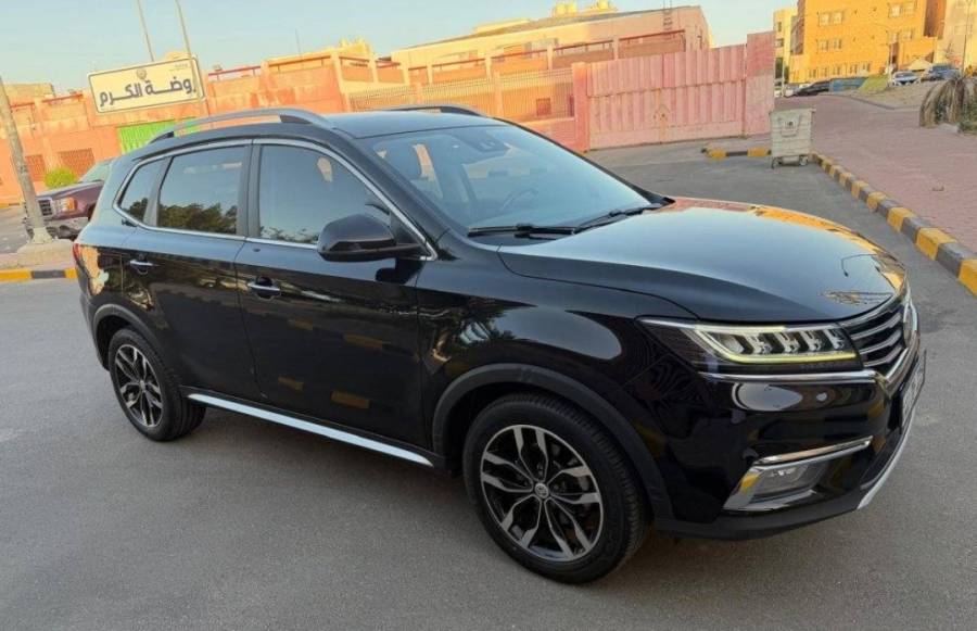 للبيع جيب MG RX5  ٢٠٢٢