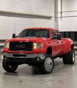 للبيع او للبدل  وانيت 3500 GMC  2014