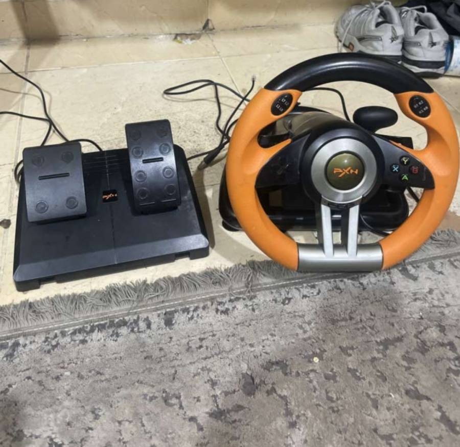 للبيع عجلة قيادة Steering Wheel