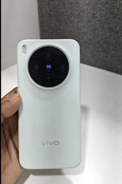 Vivo x300 للبيع