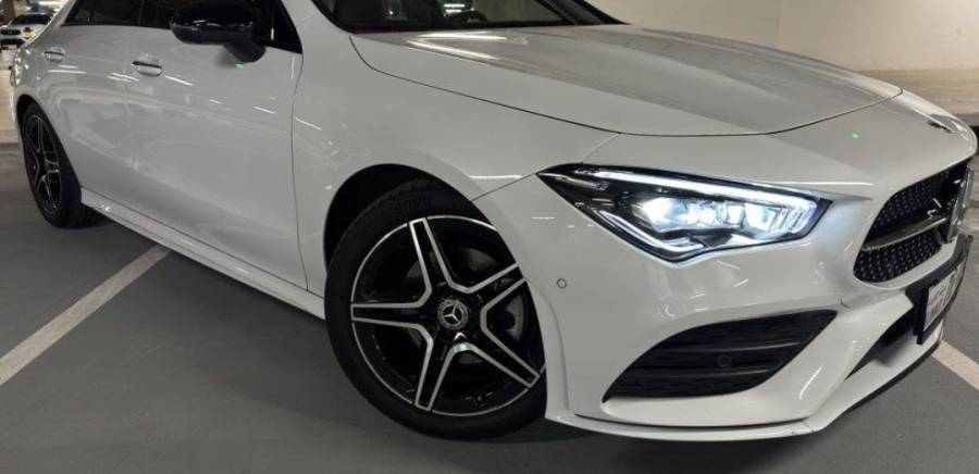 MERCEDES CLA 200 للبيع 2023