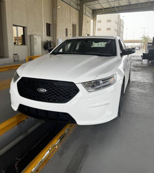 للبيع فورد تورس 2015