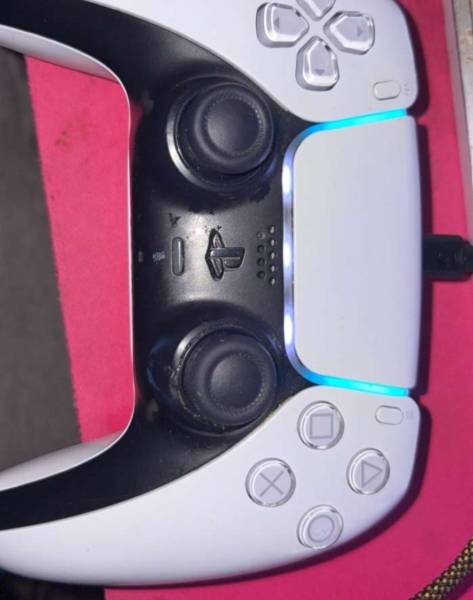 PS5 controller للبيع