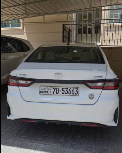 للبيع تويوتا يارس  ٢٠٢٣