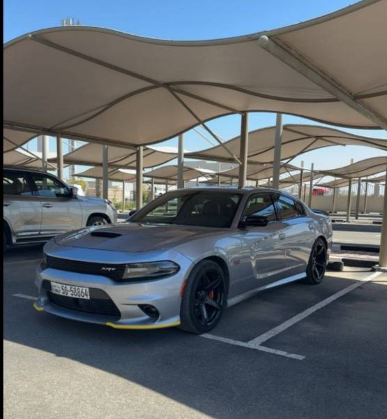 للبيع دودج شارجر 2018 SRT