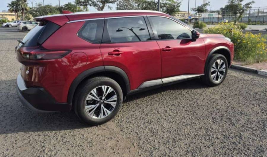 Nissan X-Trail 2024 للبيع