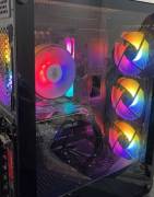 للبيع PC قيمنق