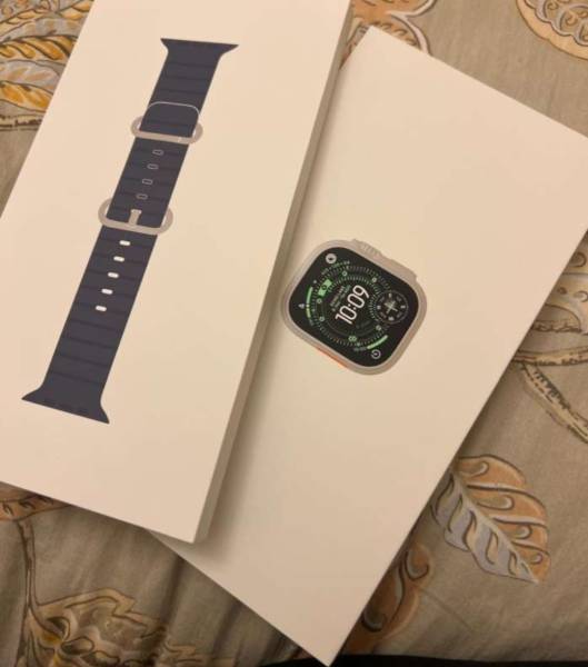Apple watch ultra للبيع