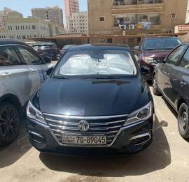 للبيع ام جي 5  2024