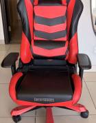 DXRacer Iron Series للبيع