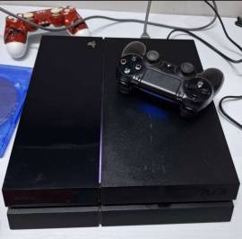 جهاز PS4 للبيع