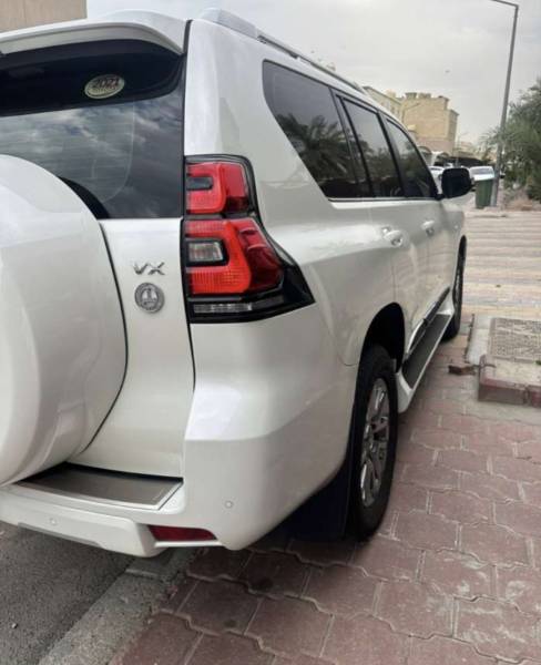 للبيع تويوتا برادو2021
