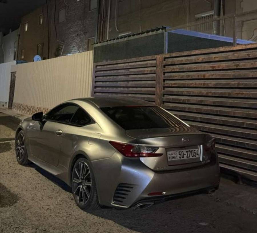 للبيع لكزس 2017 RC350