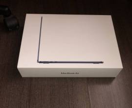macbook air m2 16gb للبيع