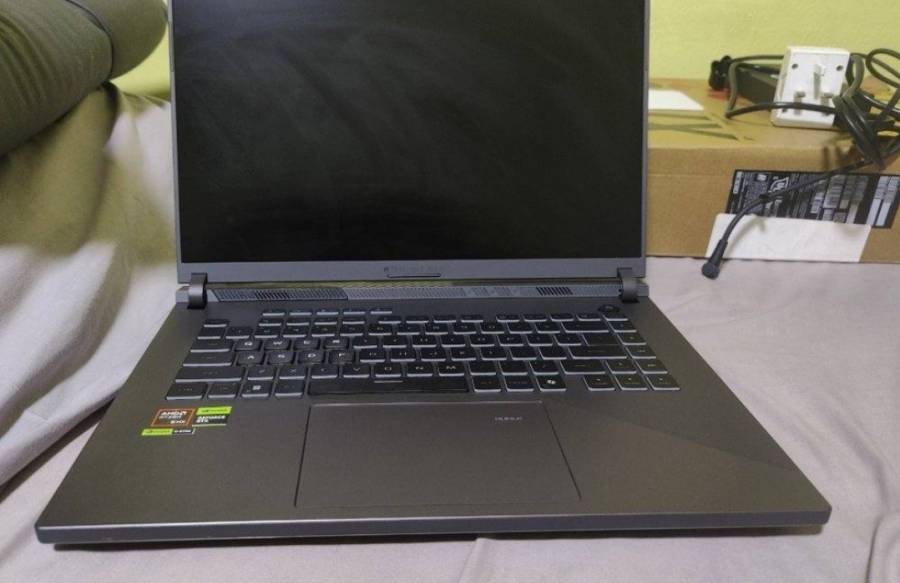 Asus ROG Strix G16 للبيع لاب توب 
