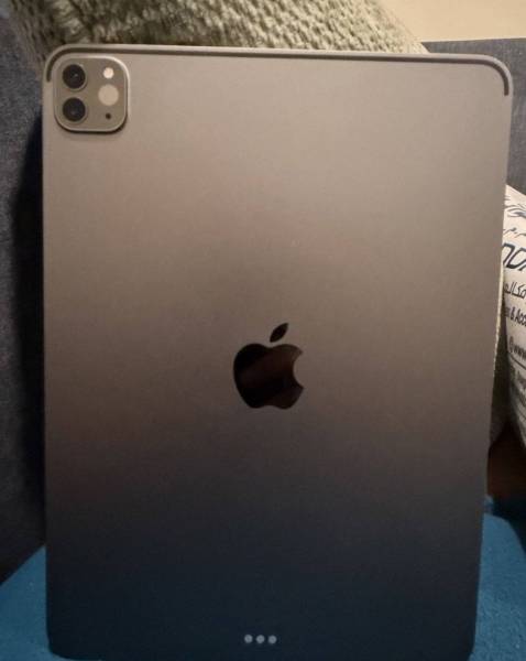 iPad Pro 11-inch للبيع