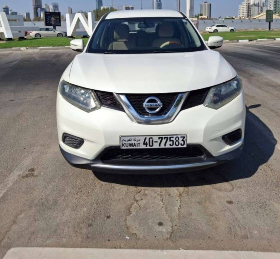 للبيع نيسان ایکس تریل 2016 