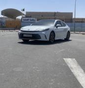 تويوتا كامري 2025 للبيع 