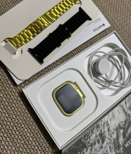 Apple Watch Ultra للبيع