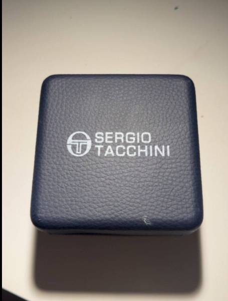 ساعة SERGIO TACCHINI للبيع