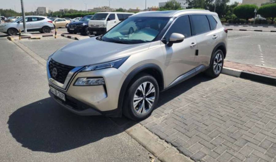 للبيع نيسان X-Trail 2023