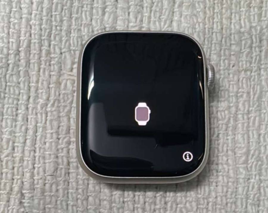 8 series watch Apple للبيع 