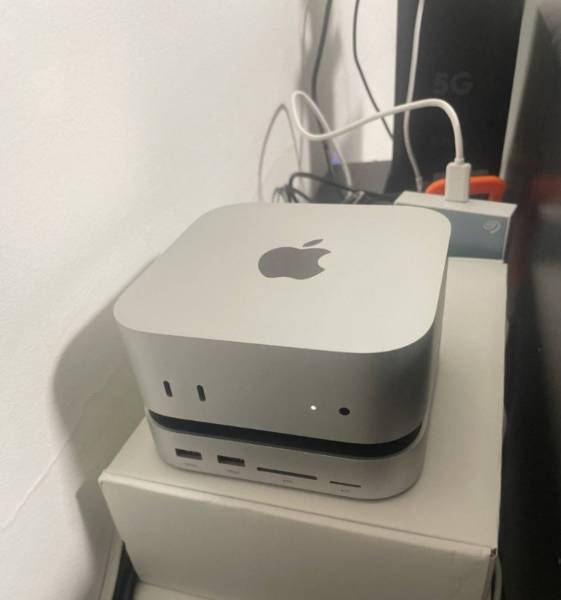Mac Mini M4 Pro للبيع