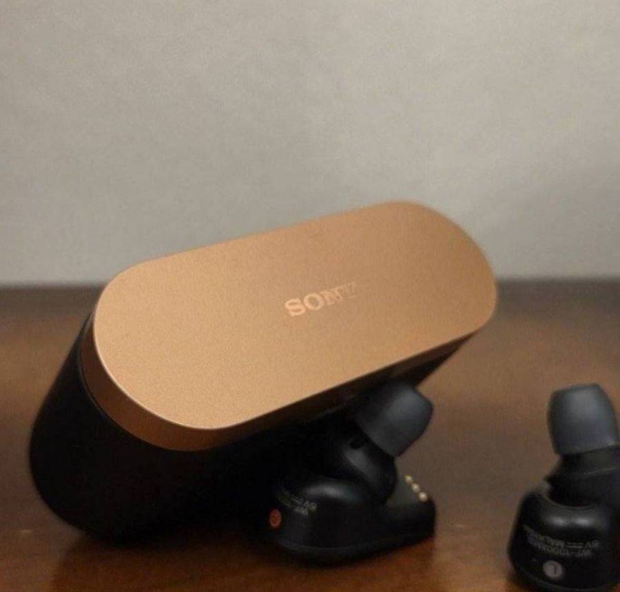 SONY Earbuds للبيع