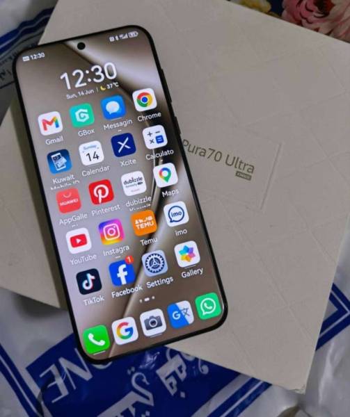 HUAWEI Pura70 Ultra للبيع