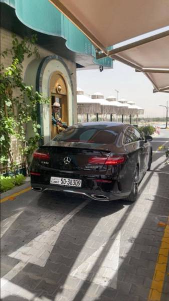 مرسيدس E300 كوبية 2017 للبيع