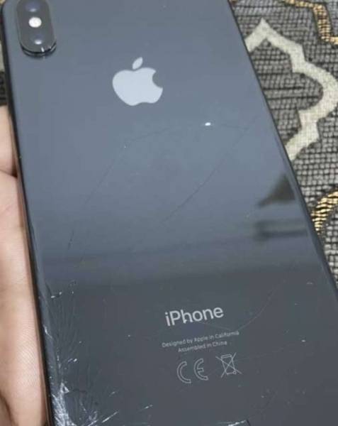 للبيع آيفون XS ماكس