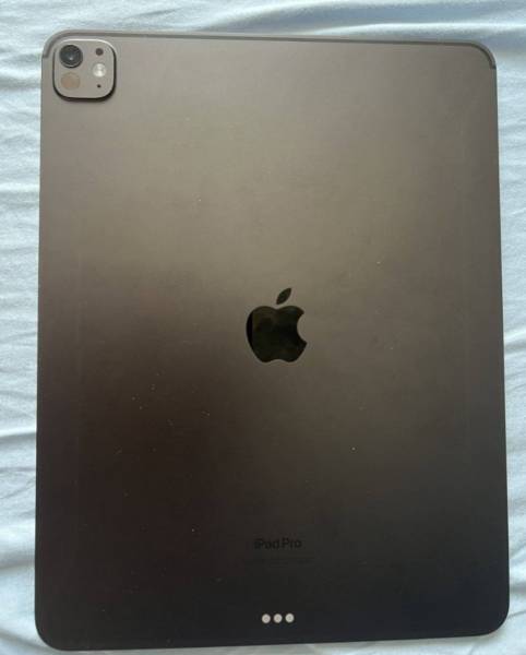 iPad Pro 13" M4 للبيع