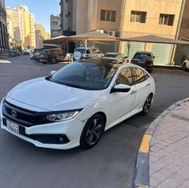 للبيع هوندا سيفيك 2020